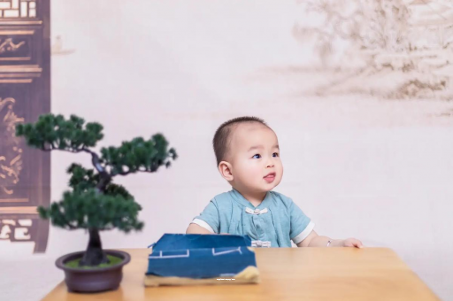 淮南满月宝宝放屁臭